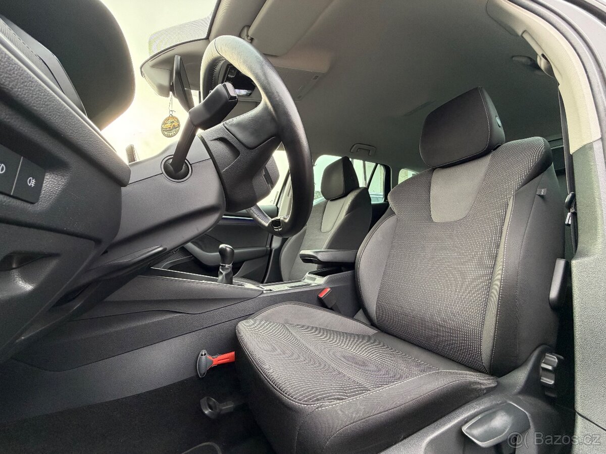 Škoda Octavia IV 1.0TSi combi (virtual-CarPlay-LED-asistent) - 12