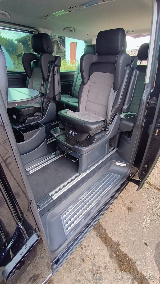 VW Multivan 6.1, 150kW, 4Motion, 1. majitel, DPH - 12