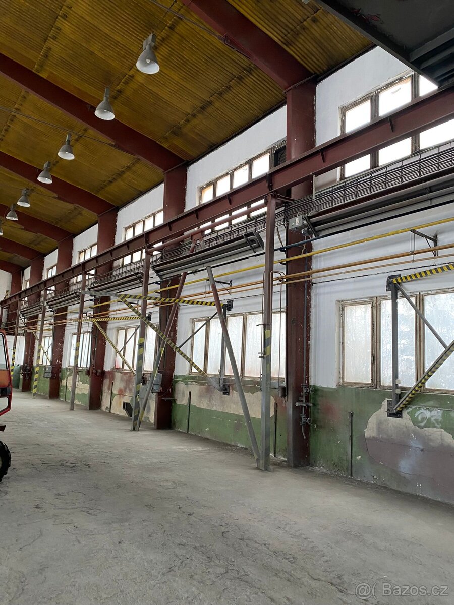 Mostový jeřáb 2ks - 12