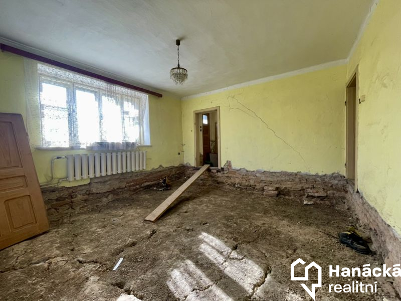 Prodej, Rodinný dům, 8+kk, Vítonice - 12