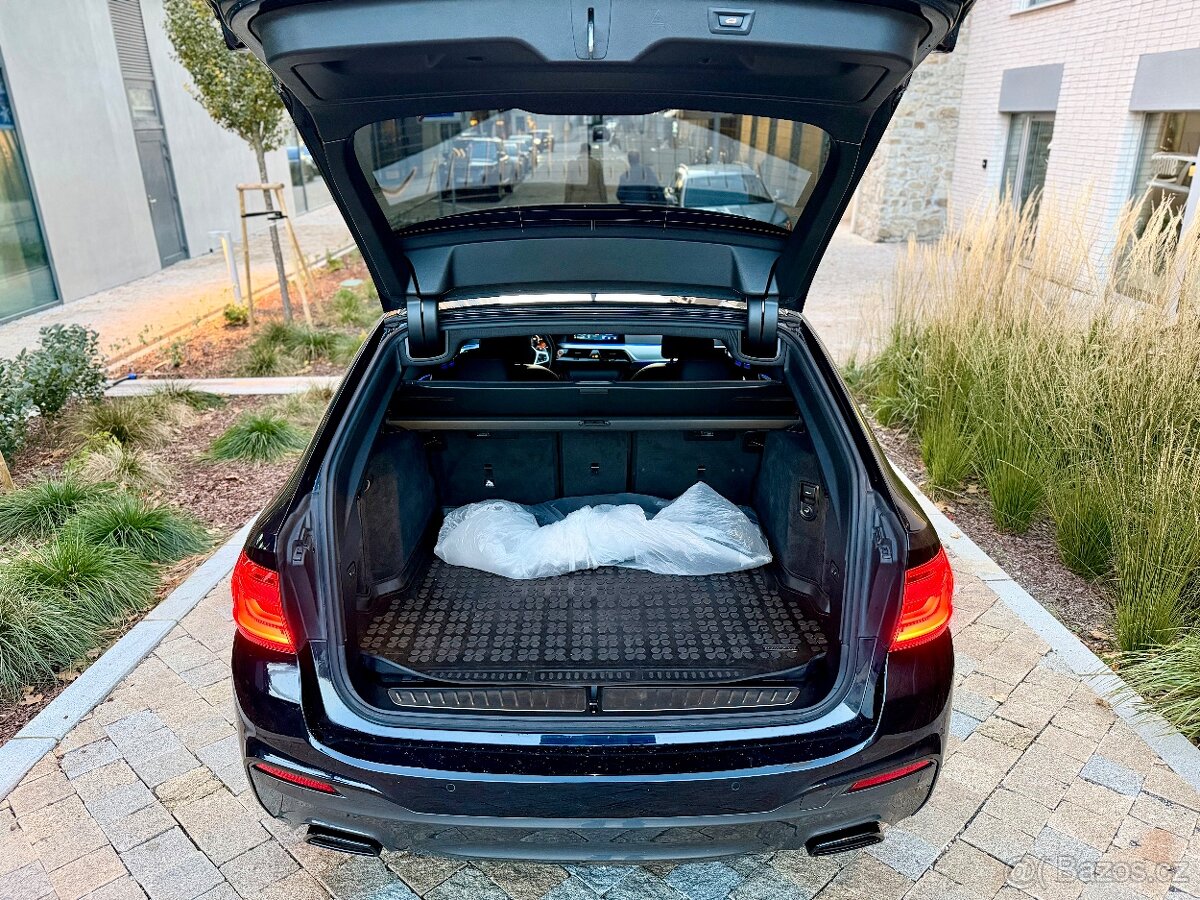 BMW Rad 5 Touring 530d xDrive A/T M-Packet - 12