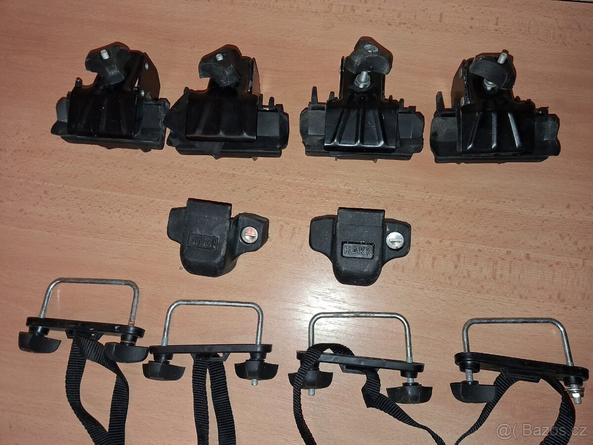 Střešní box Hakr Relax 330 - 12