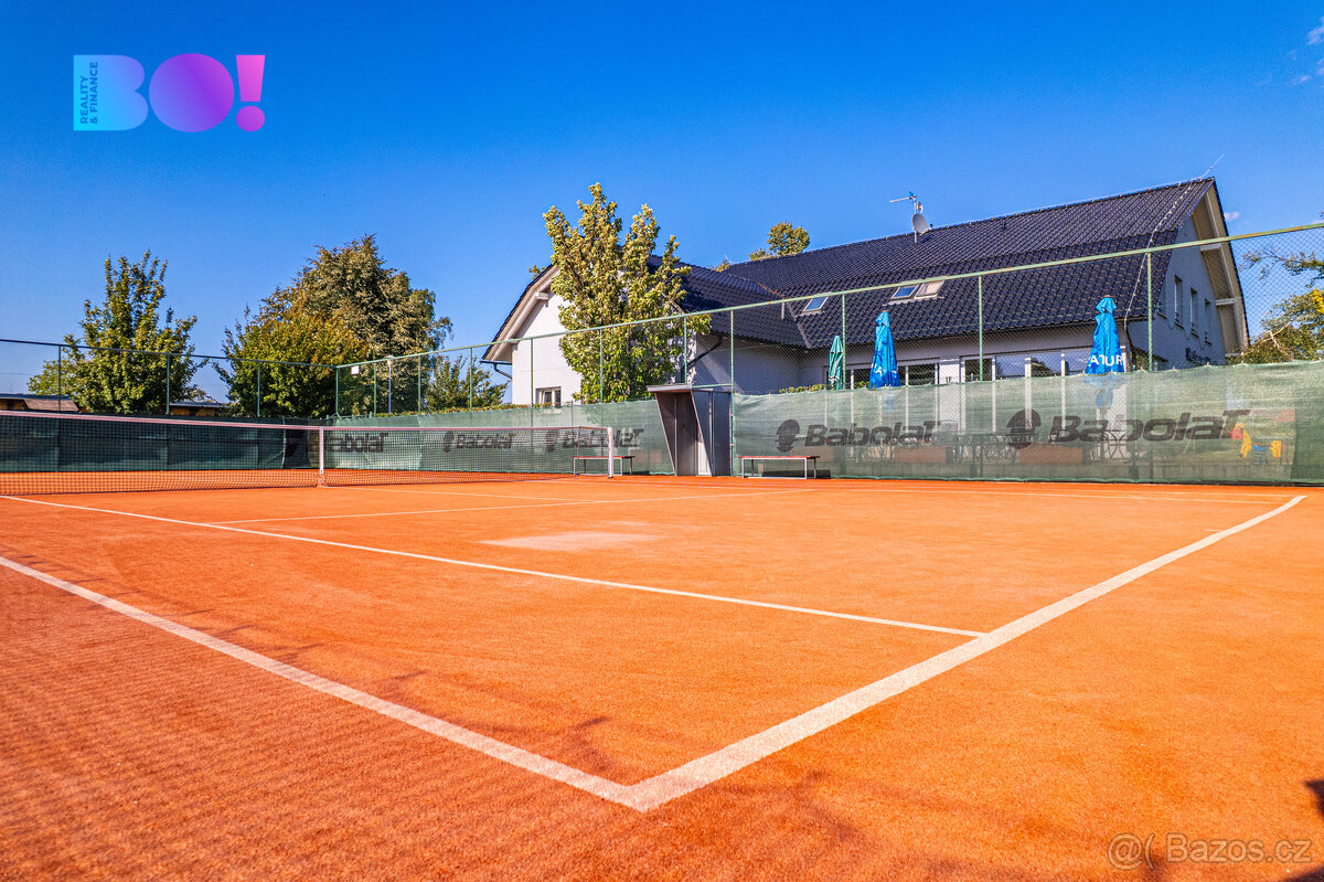 Prodej komerčního objektu s restaurací s 4 tenisovými kurty - 12