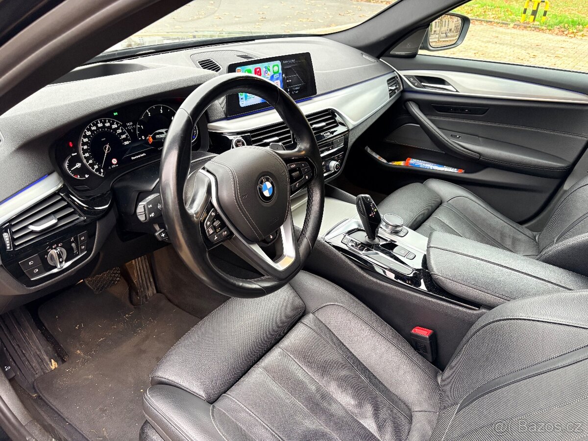 BMW 530D XDrive kombi G31 - 12