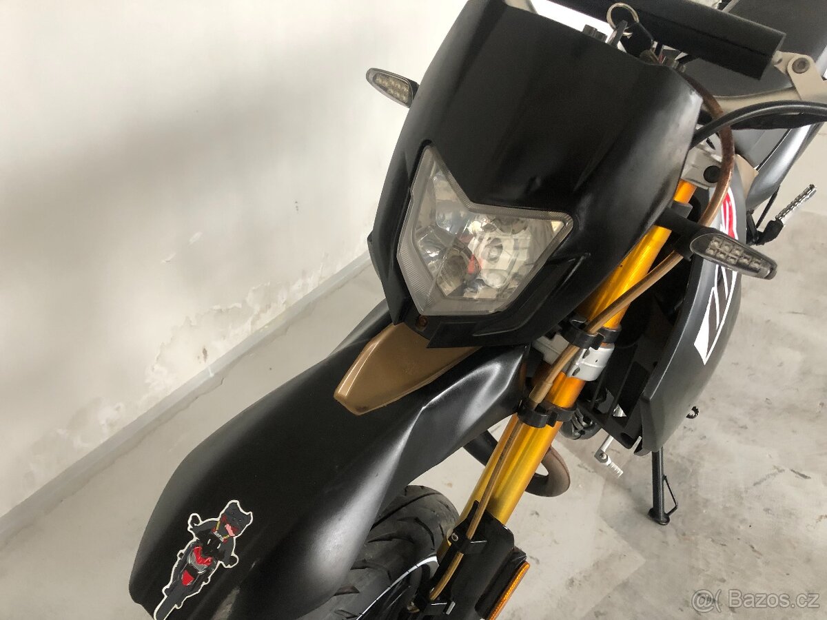 Generic Supermoto 50 - 12