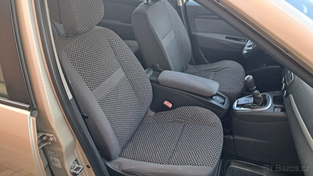 Renault Scénic, 1.6i / 81KW - 12