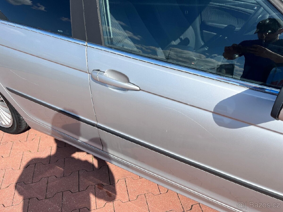 BMW E46 323i sedan - 12