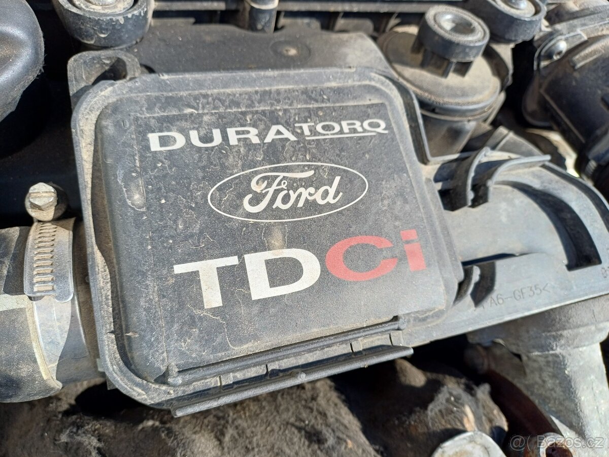 Ford Fusion - 12