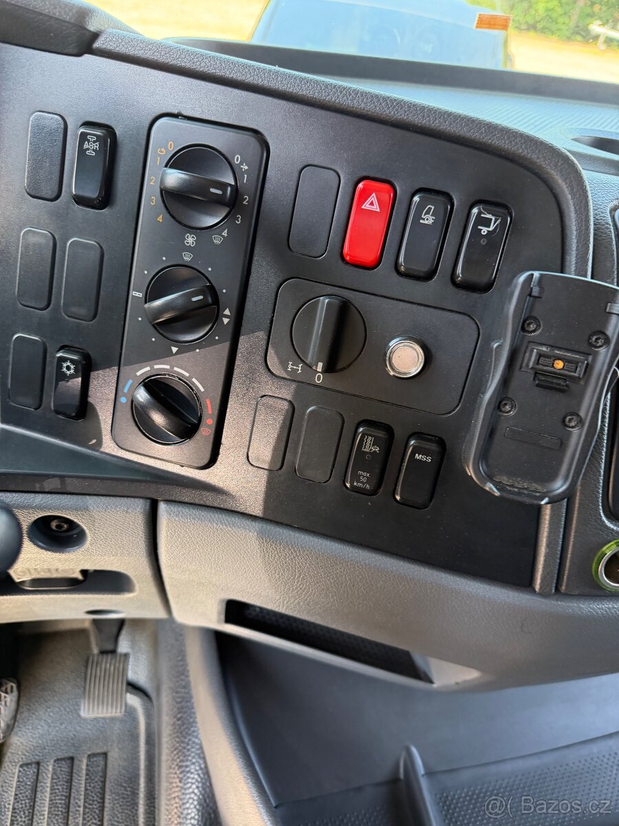 MB Atego 1224 rok 2013 - 12