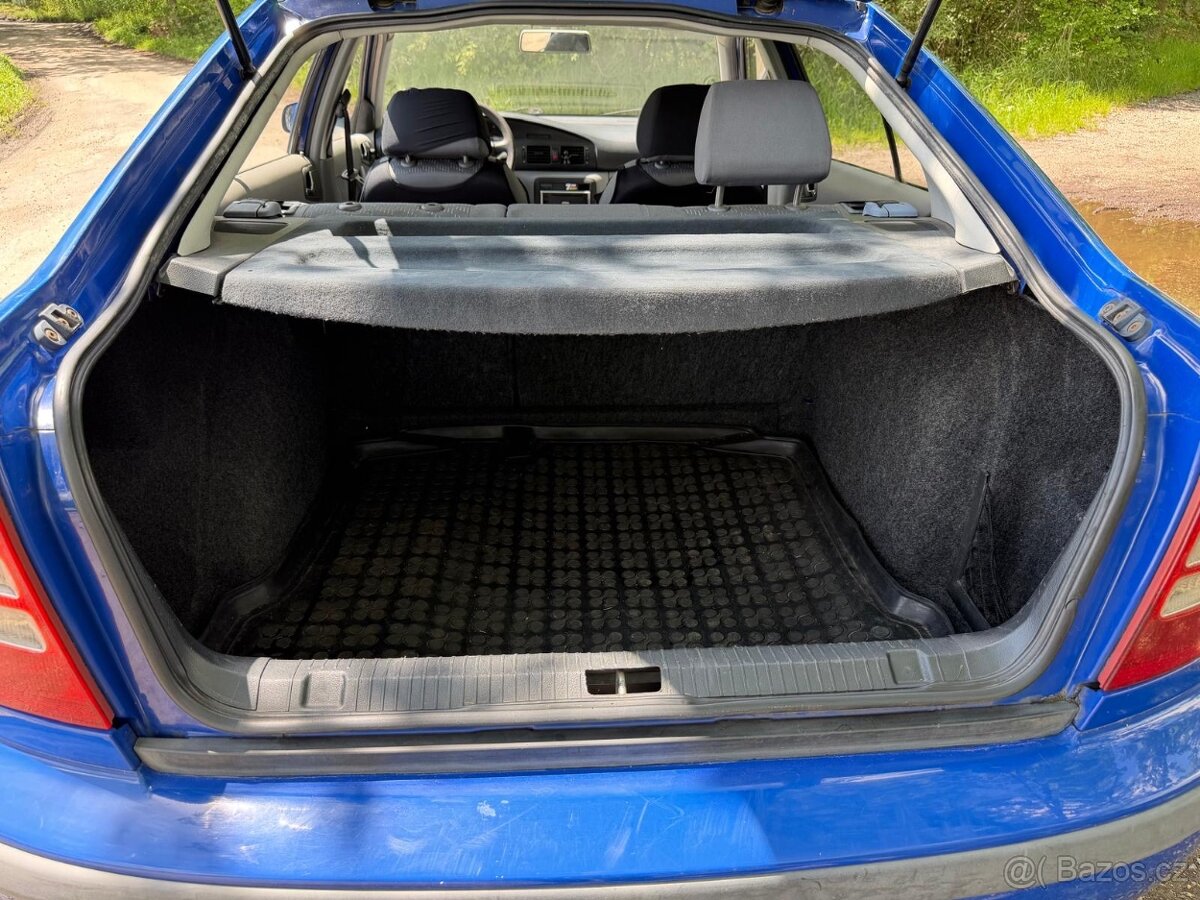 Octavia 1.6i 74kw - 12