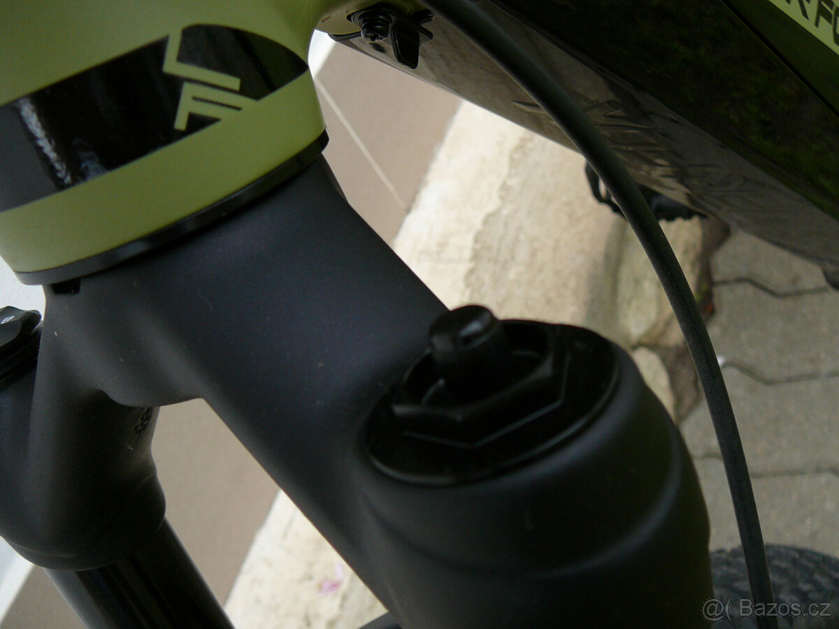 Celoodpružené elektrokolo Ayra - 12