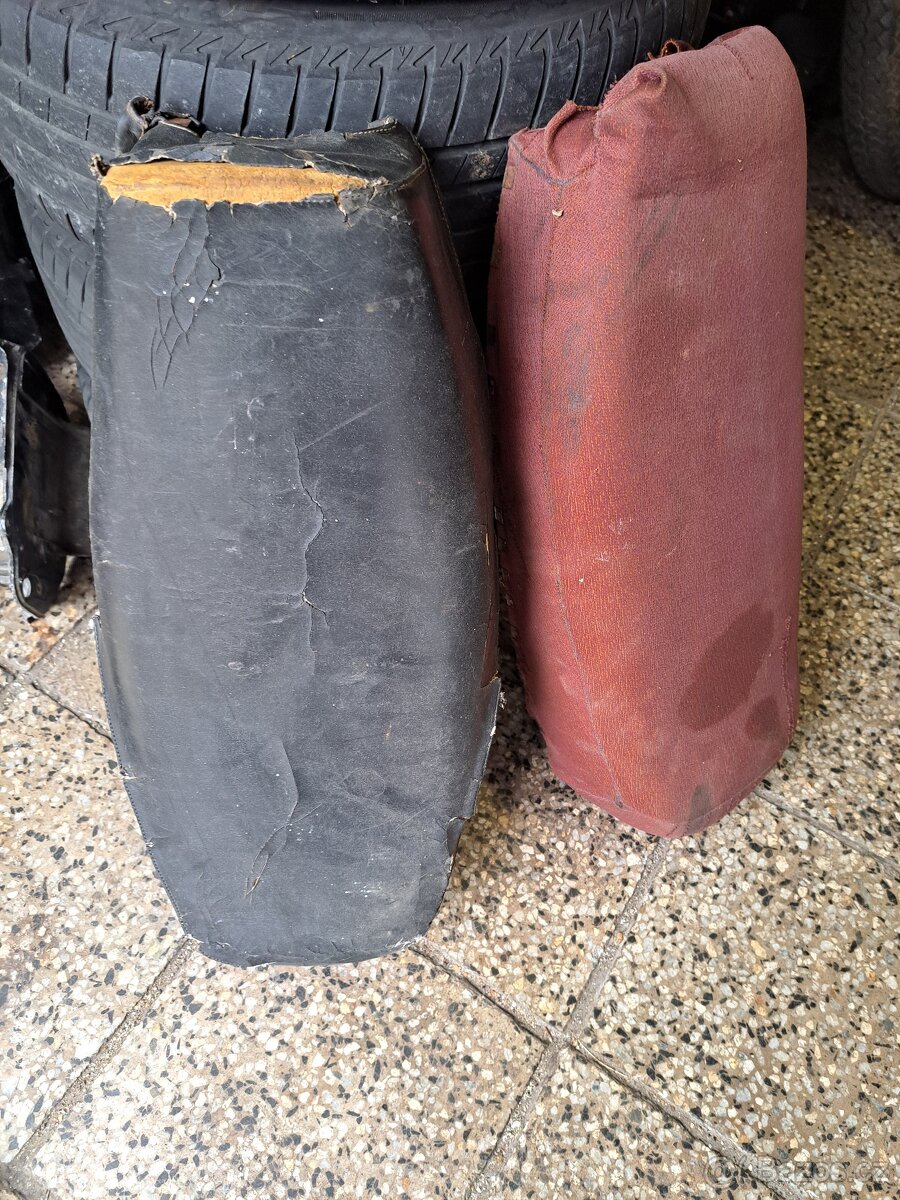 Soubor náhradních dílů jawa čz - 12