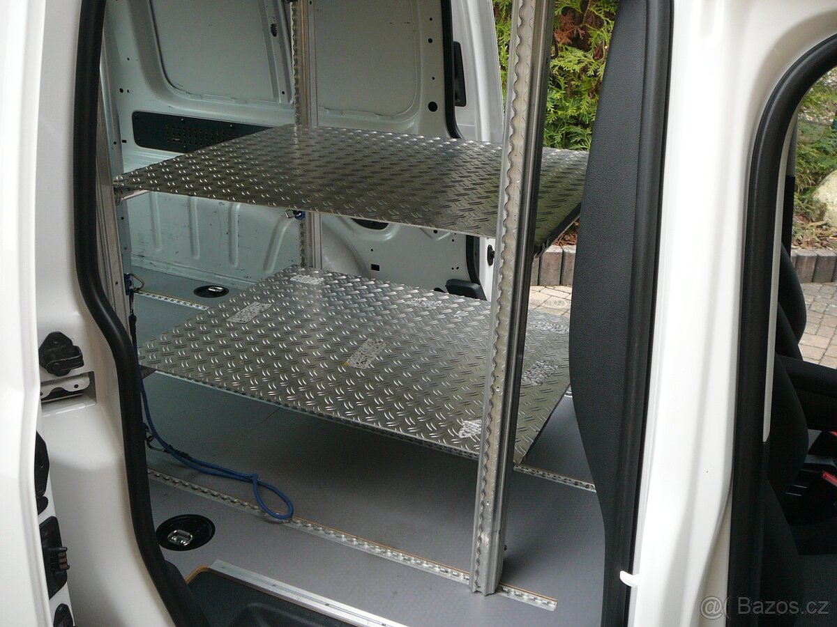 VW CADDY MAXI 1.4 TSI 92KW DSG NAVIGA KAMERA APP VESTAVBA - 12