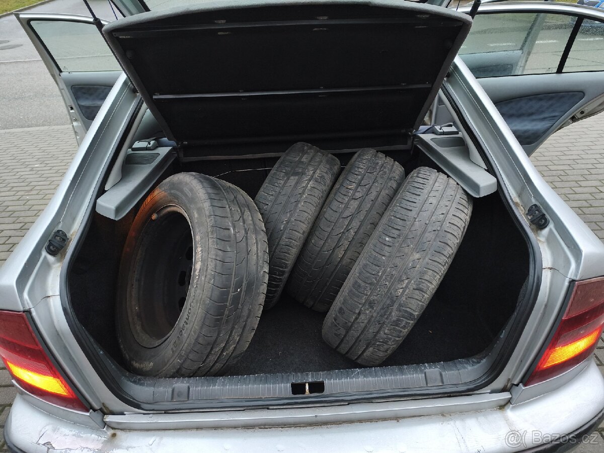 Škoda Octavia 1 - 12