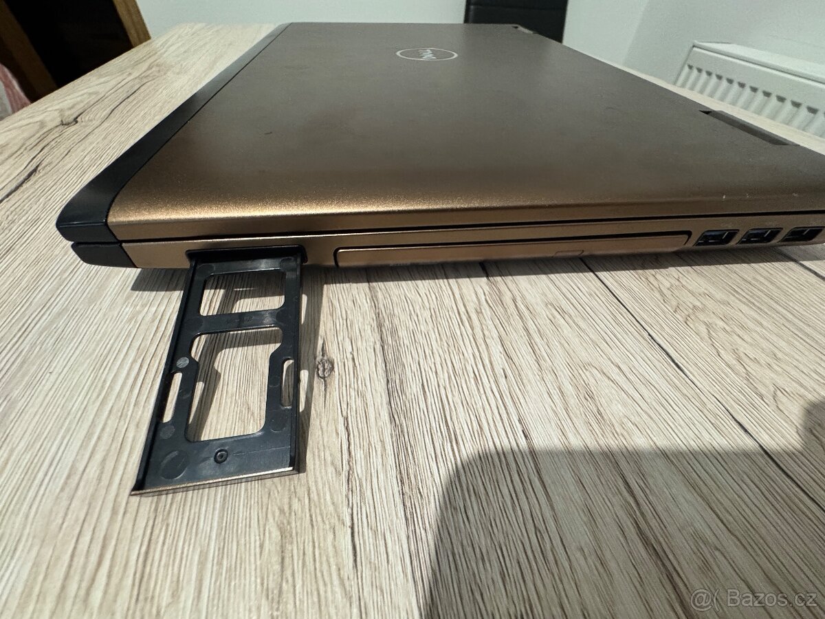 Dell Vostro 3750 + i7 + nVidia + 17,3” - 12