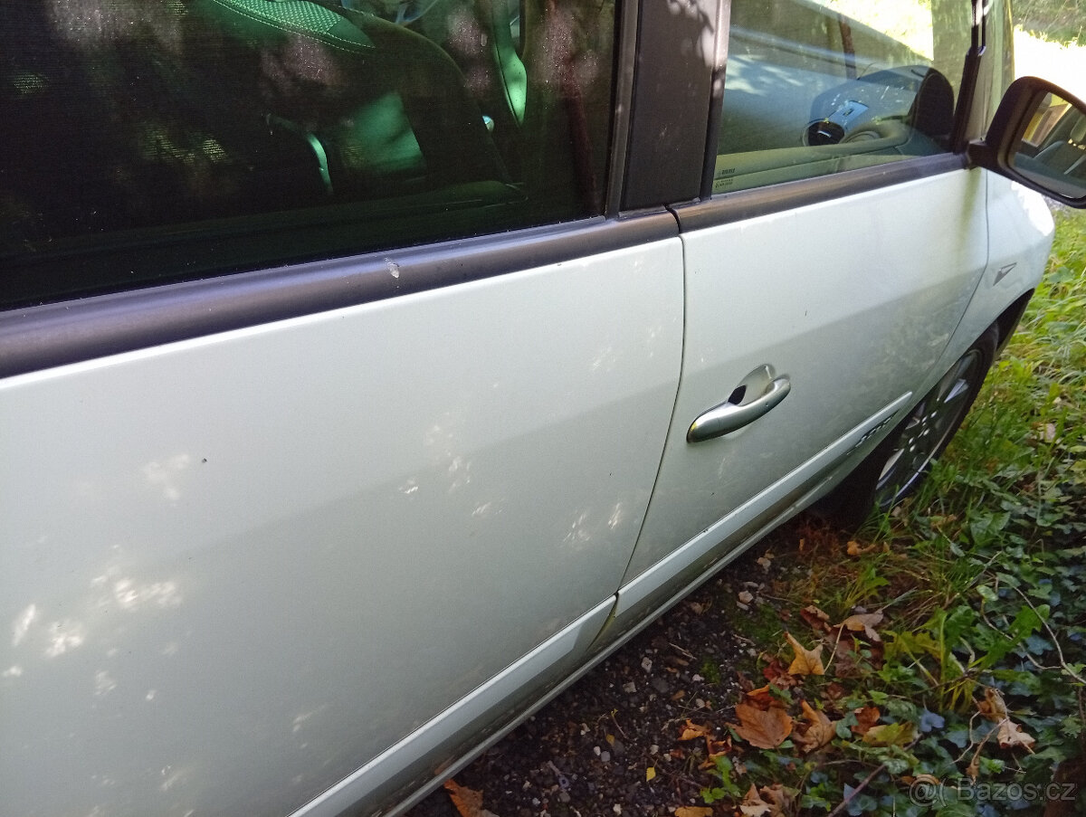 Renault GRAND ESPACE 2.0Ci,110kw,r.v. 2013,doklad CEBIE - 12