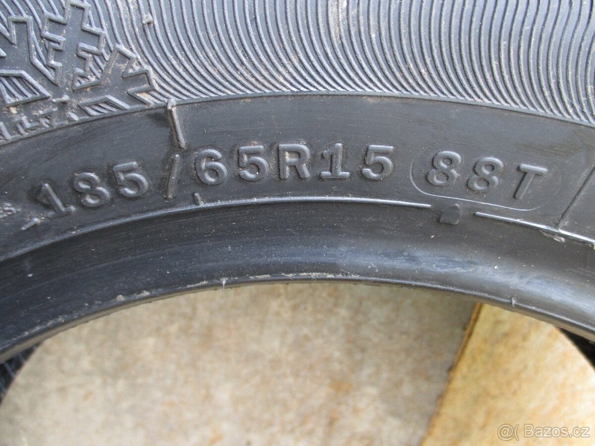 TOMKET SNOWROAD 3 ZIMNÍ /185/65R 15/88T - 12