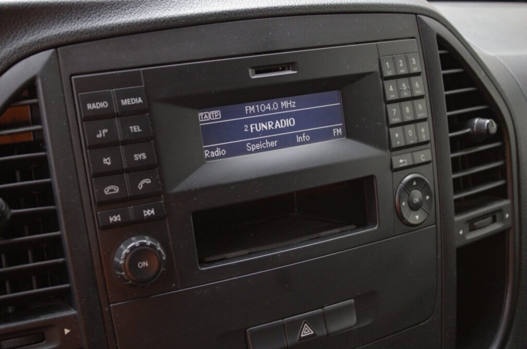 Mercedes-Benz Vito 114 CDI – 9-miestne - 12