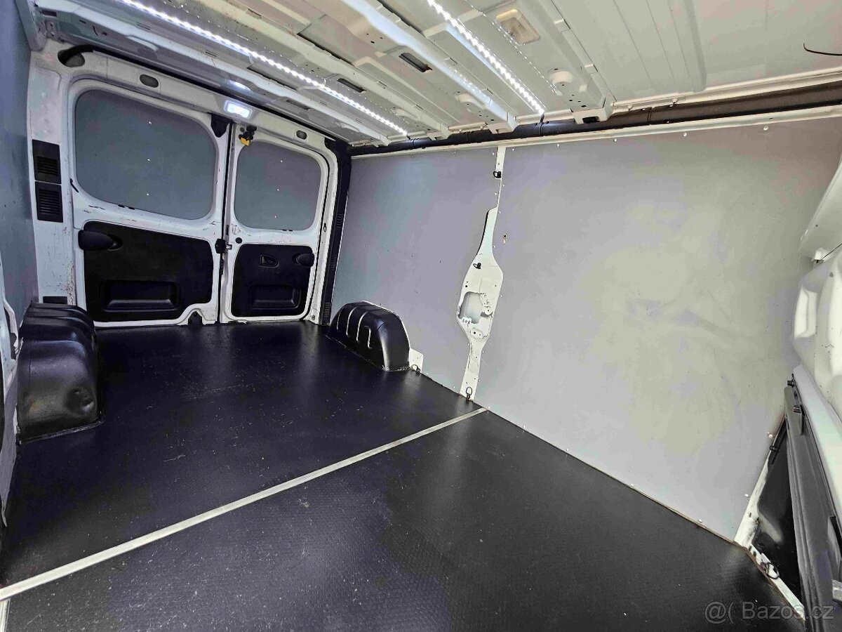 Renault Trafic L2H1 2.0dCi/120 hp - 2020 - 12