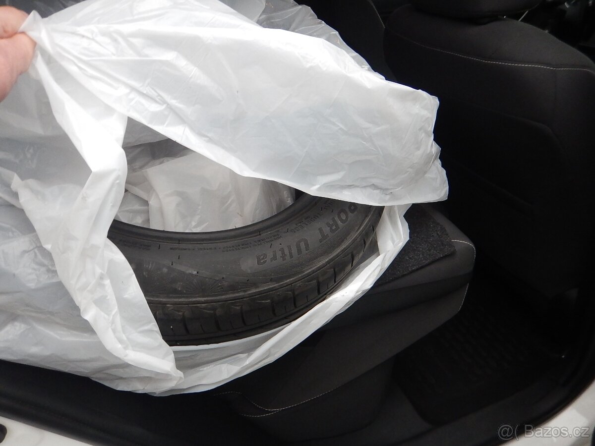 TOYOTA Corolla 1.6 VVTi, AUTOMAT, ČR, SERVISKA - 12