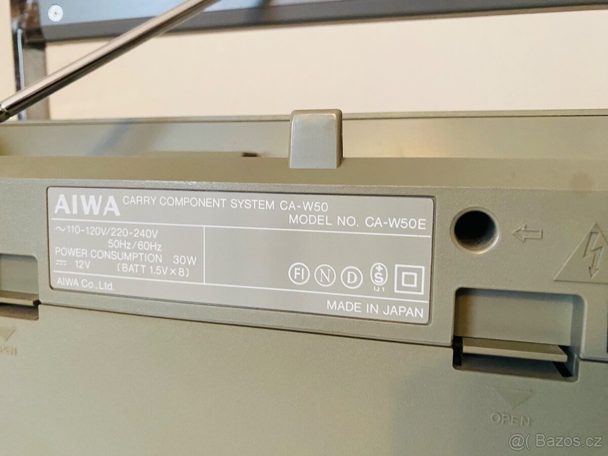 Radiomagnetofon Aiwa CA-W50, rok 1986 - 12