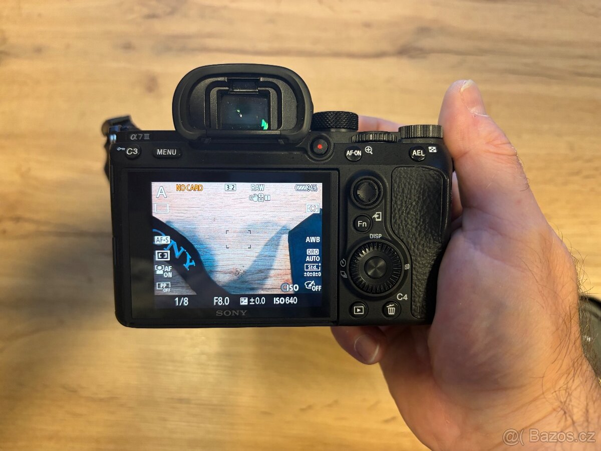 Fotoaparát Sony A7III + objektiv Sigma 28-70 f/2,8 DG DN C - 12