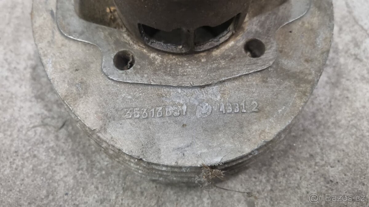 jawa 553 libenac Válce a hlavy - 12