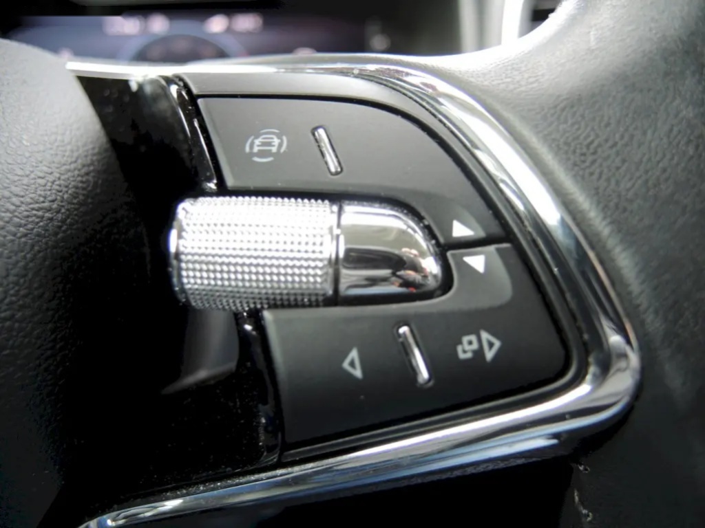 Škoda Karoq, 1.5 TSI 110kW DSG Style Plus - 12