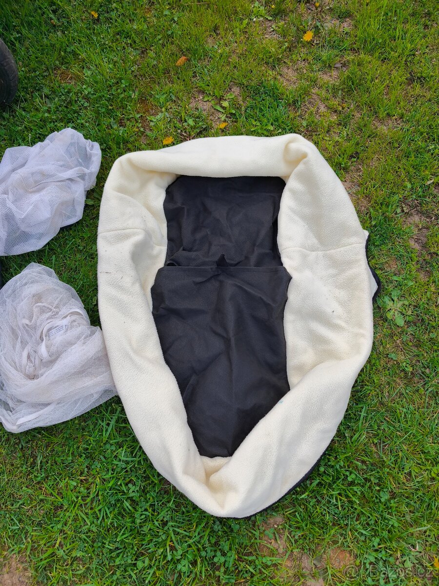 Kočárek trojkombinace - 12