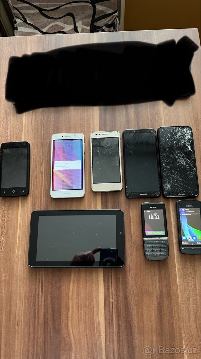 Prodám starši mobily - 12