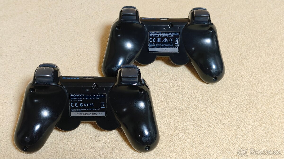 PlayStation 3 Ultra Slim 500GB + 2x gamepad + 29 her - 12