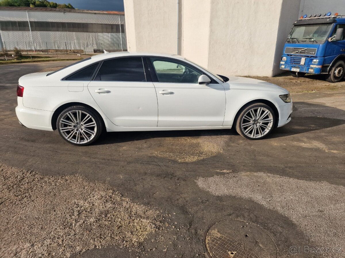 AUDI A6 limusina 2012, 2.8 fsi 150kw - 12