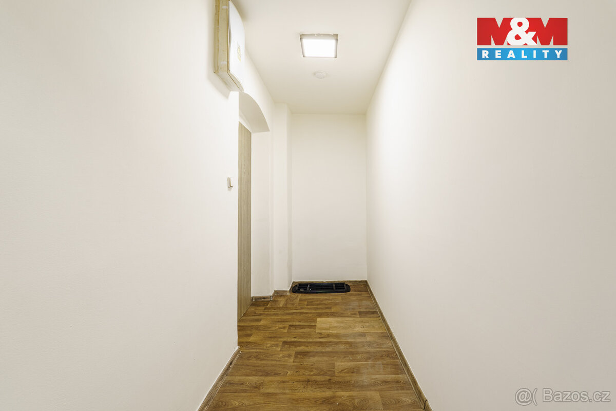 Prodej nájemního domu, 802 m², Sokolov, ul. Nádražní - 12