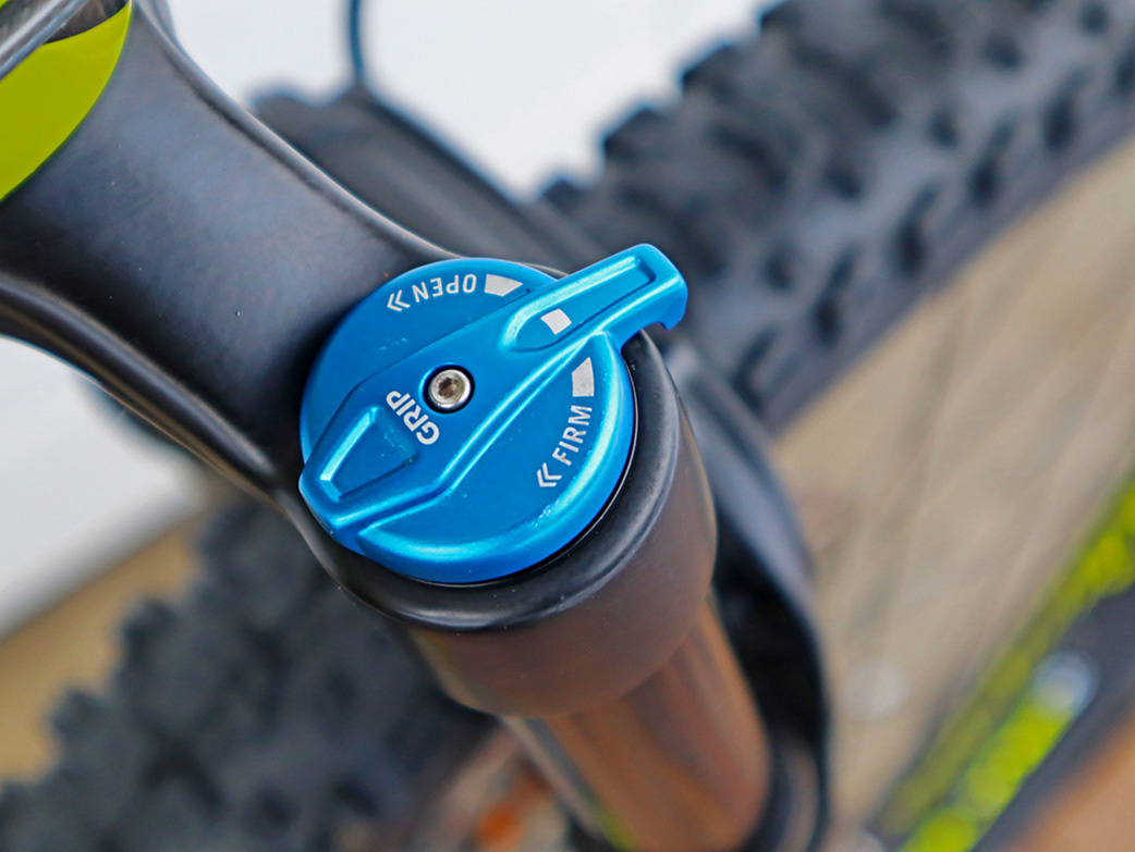 ELEKTROKOLO M1 STERZING – 120nM – 880Wh – CARBON - 12