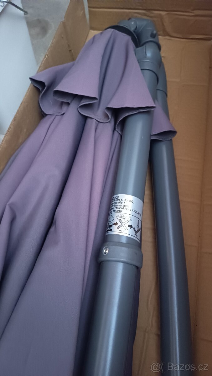 Zahradní nábytek, slunečník, gril - 12