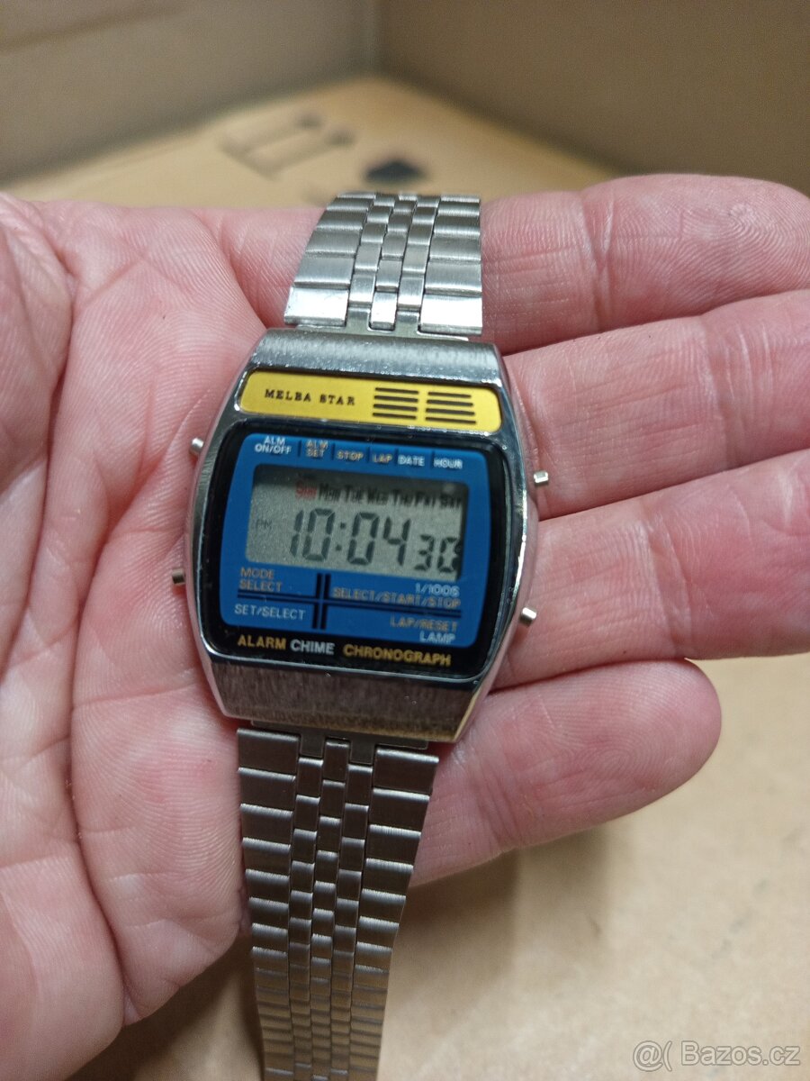 Digitální hodinky - 12