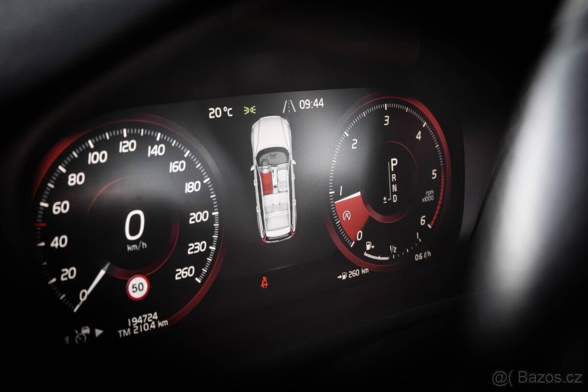 Volvo V60 2,0D 147kw A/T AWD - DPH - 12