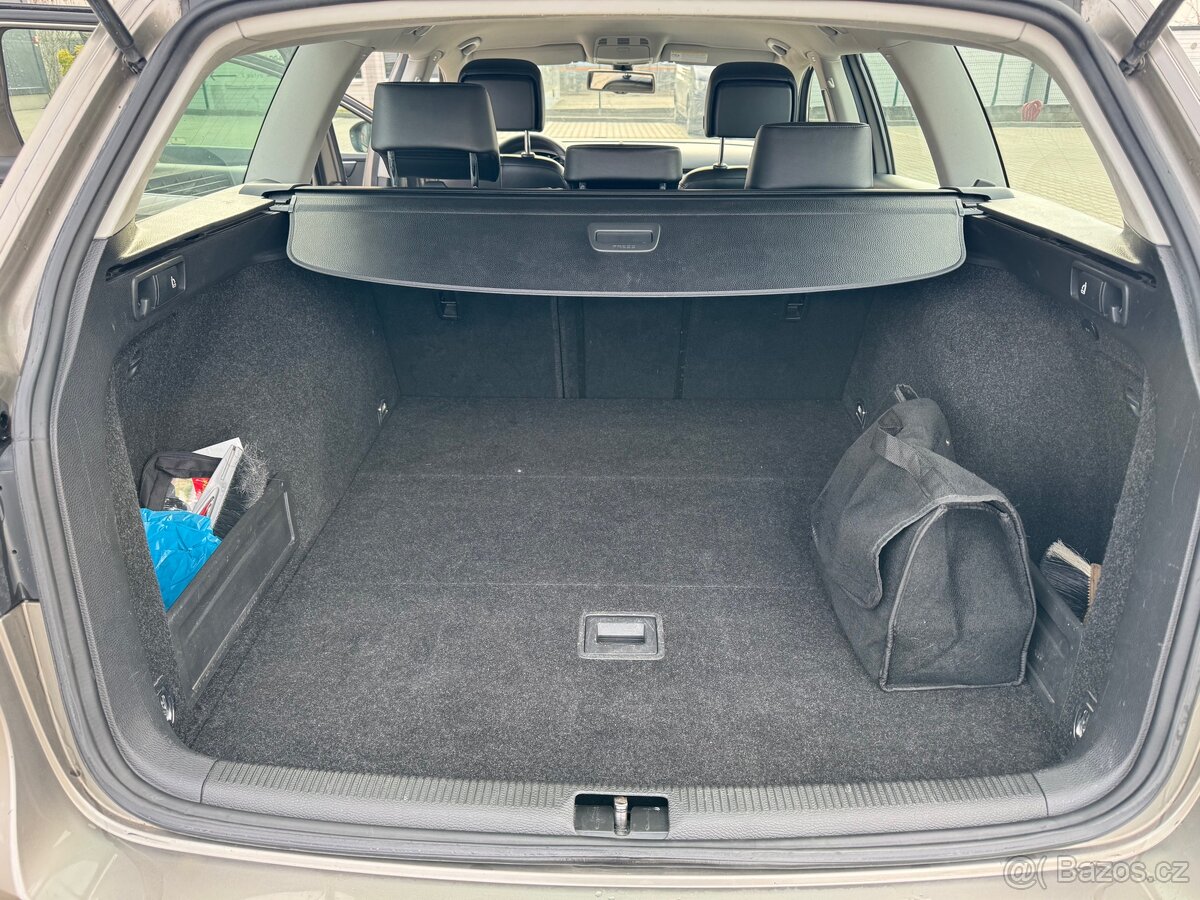 VW Passat B7 variant 2012, 2.0 TDI, manuál, 125kw - 12