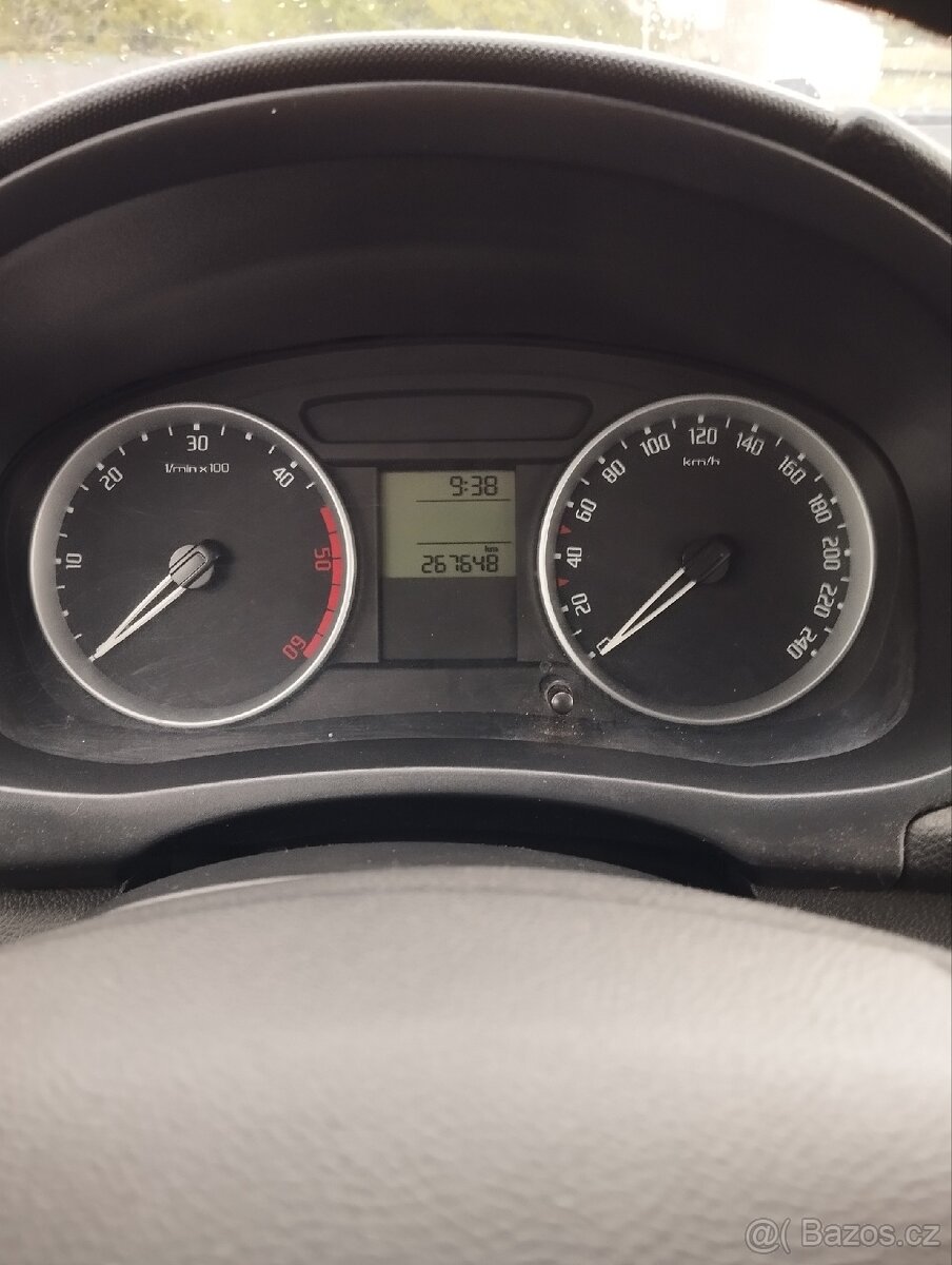 Škoda Roomster - 12