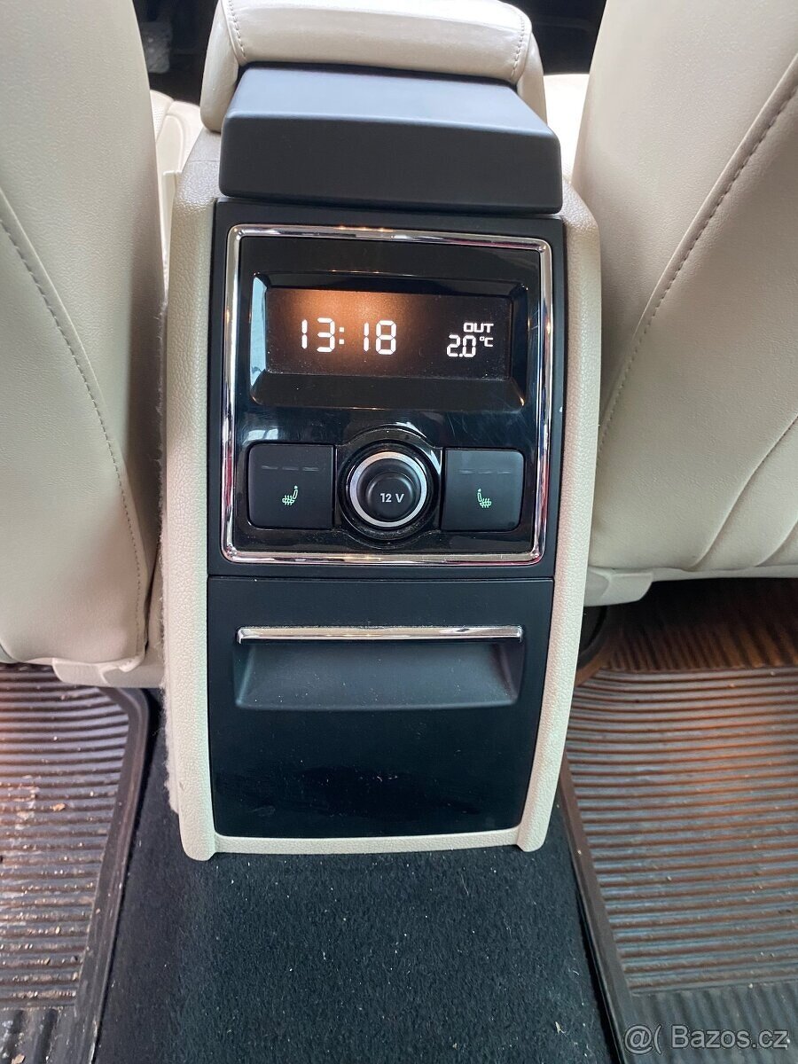 Škoda Superb, Laurin&Klement 2,0Tdi 4x4 - 12