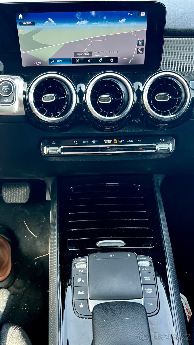 Mercedes GLB 180d Virtuální Tacho El.kufr LED - 12