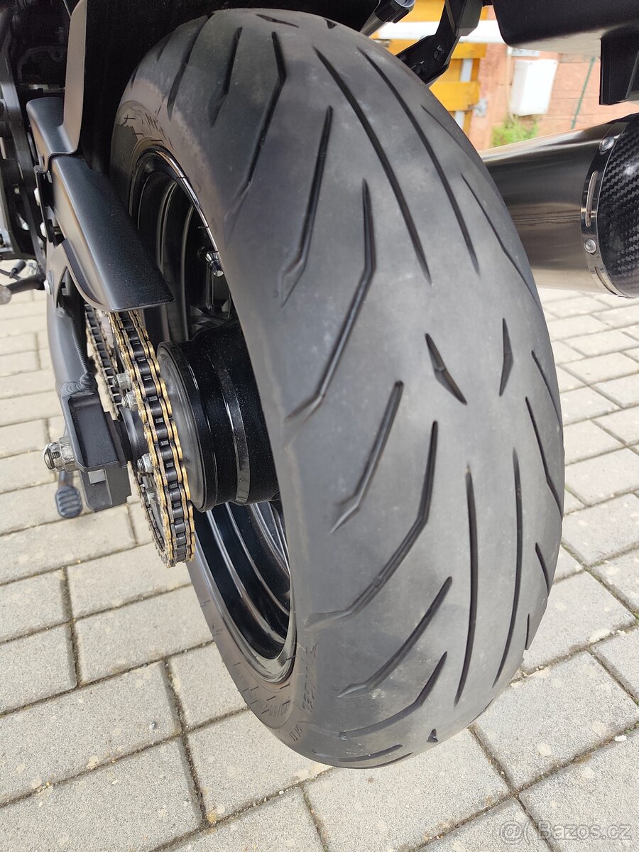 Kawasaki Versys 1000 - 12