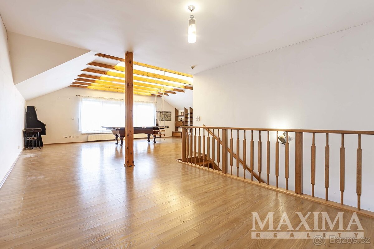 Dům 6 a více o ploše 290 m2 - Bašť, Bašť - 12
