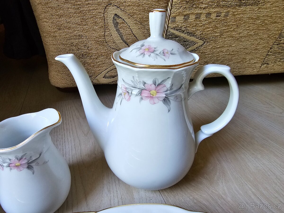 Porcelánová jídelní sada Thun - 12