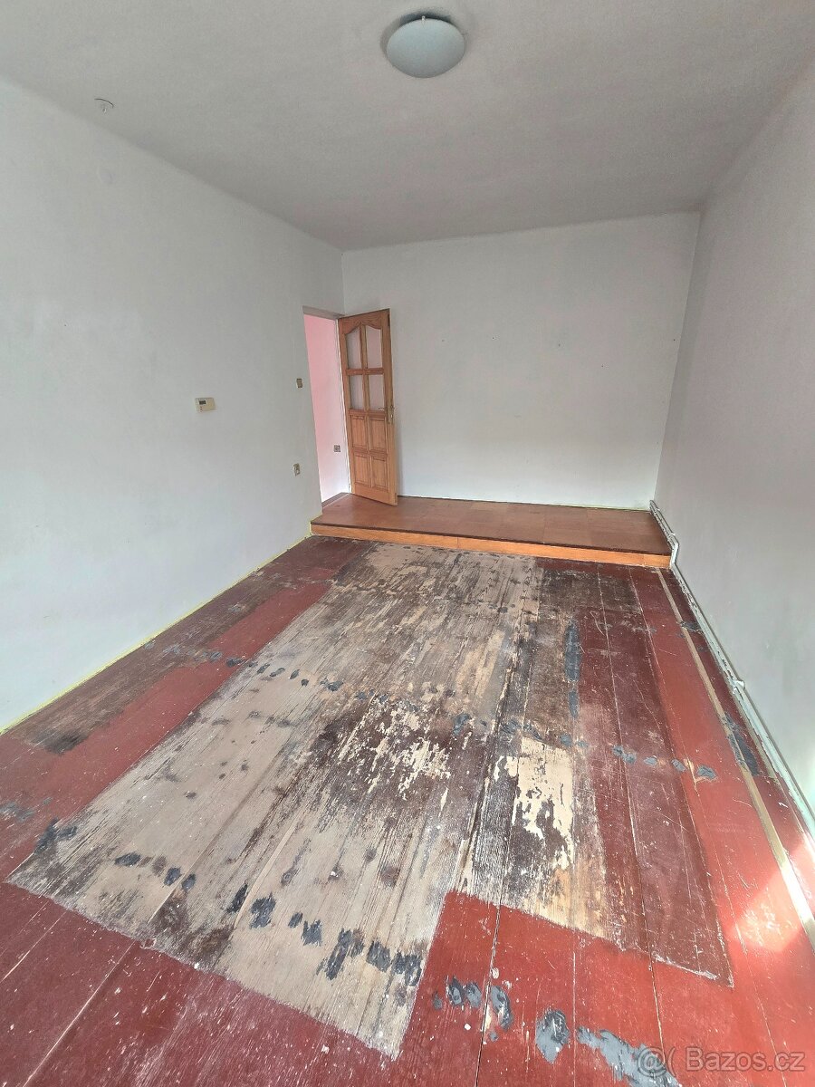 Pronájem 3+1 s klimatizací a zahradou - Olomouc Slavonín - 12