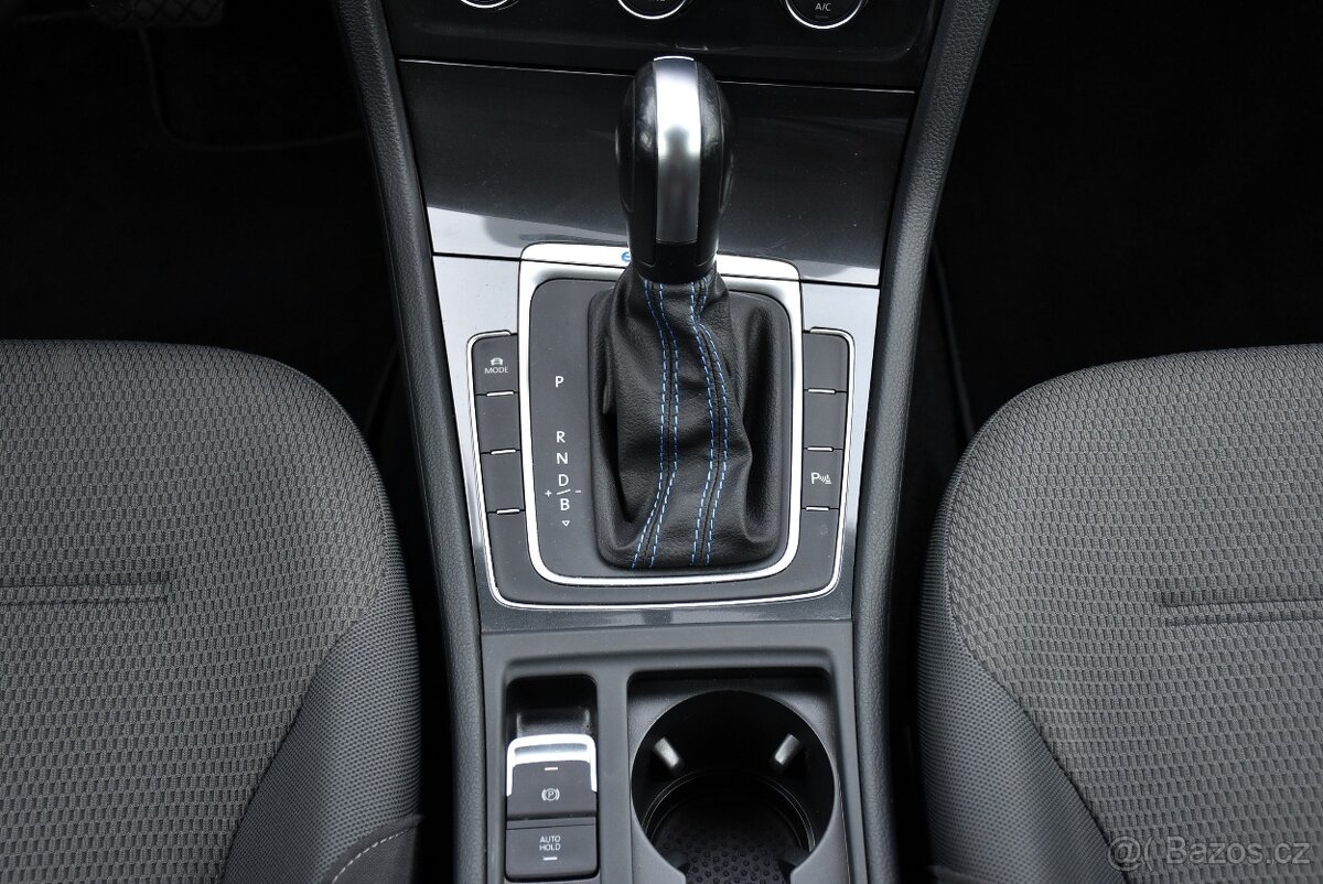 Volkswagen Golf e-Golf ELEKTRO 35,8 kWh 2020 SOH - 95% - 12