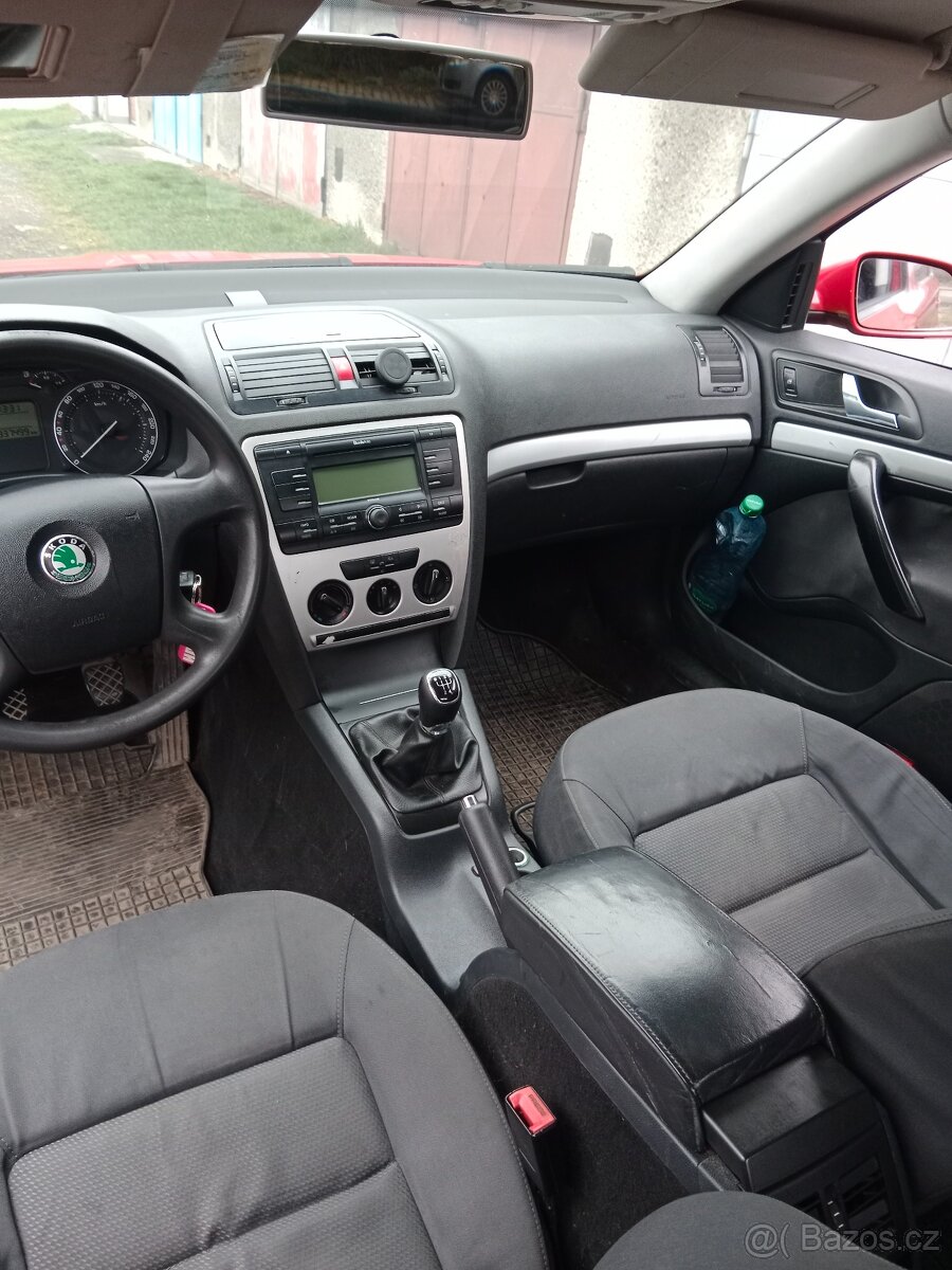 Škoda Octavia 2 - 12