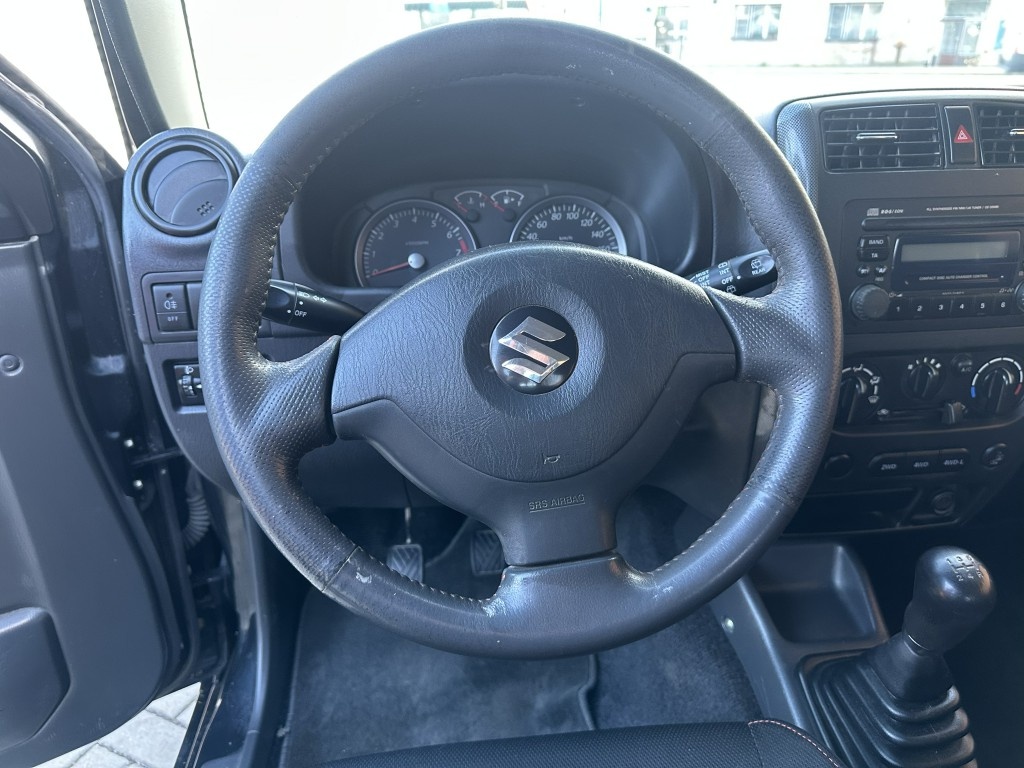 Suzuki Jimny 1.3i 63kW 4x4 TOP - 12
