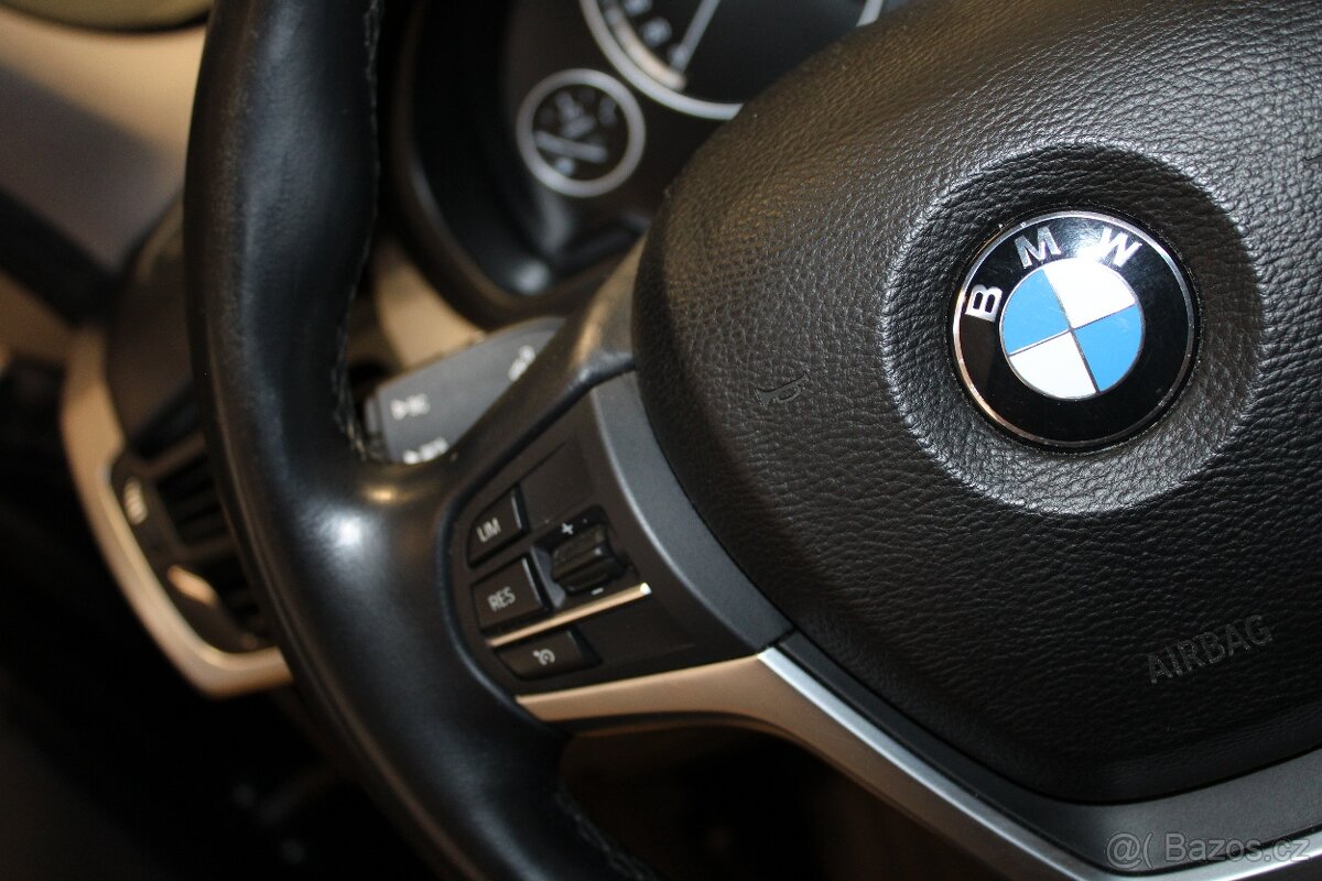 BMW X5 3,0D M-Paket LED Kůže Navi - 12