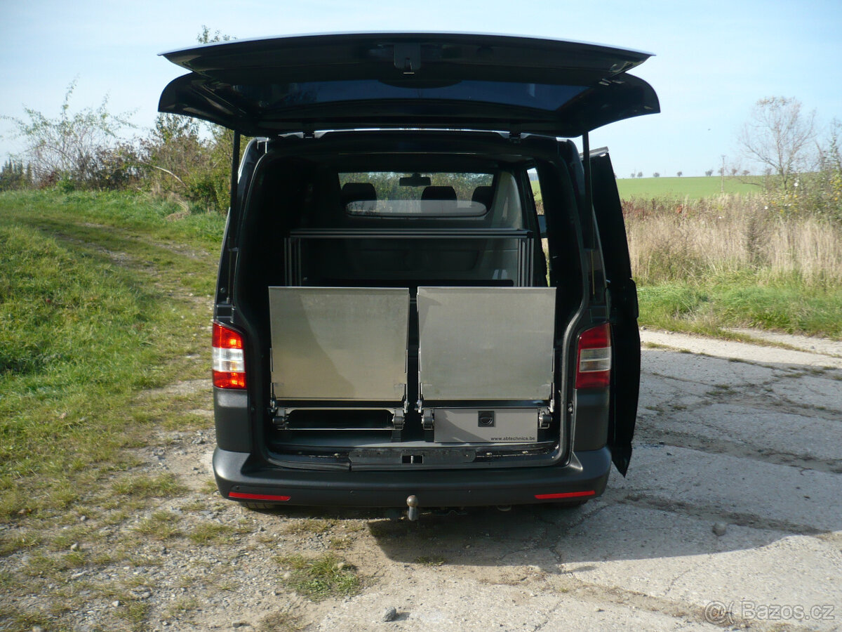 Volkswagen Transporter T5 DPH Pohřební vůz speciál - 12